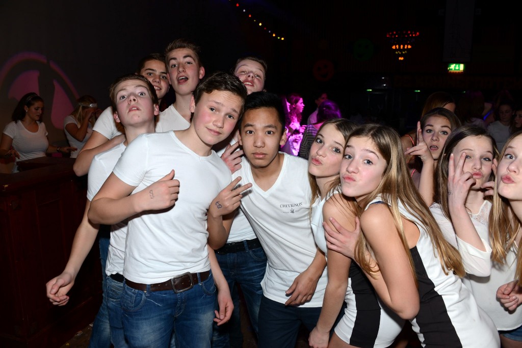 ../Images/Jeugddisco White Edition 559.jpg